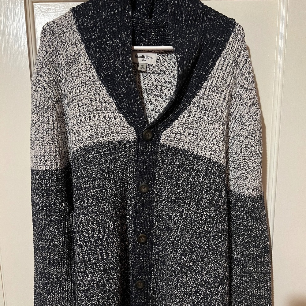 Men’s Grey Sweater